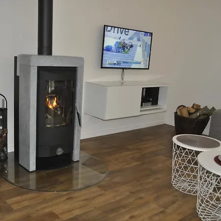 Ferienhaus Sommersonne, Hof Zur Sonnenseite Fehmarn, 4 Sterne 度假居